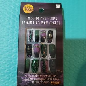 Disney Hocus Pocus Press on Nail Chips RARE